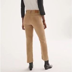 NWT Aritzia - The Arlo High Rise Straight 28L - Size 23